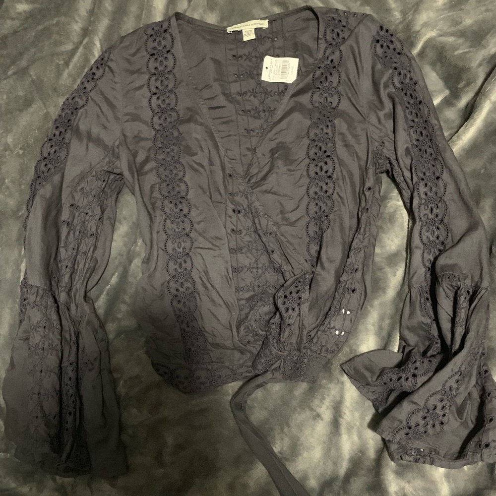 American eagle boho hippie low v neck lace top